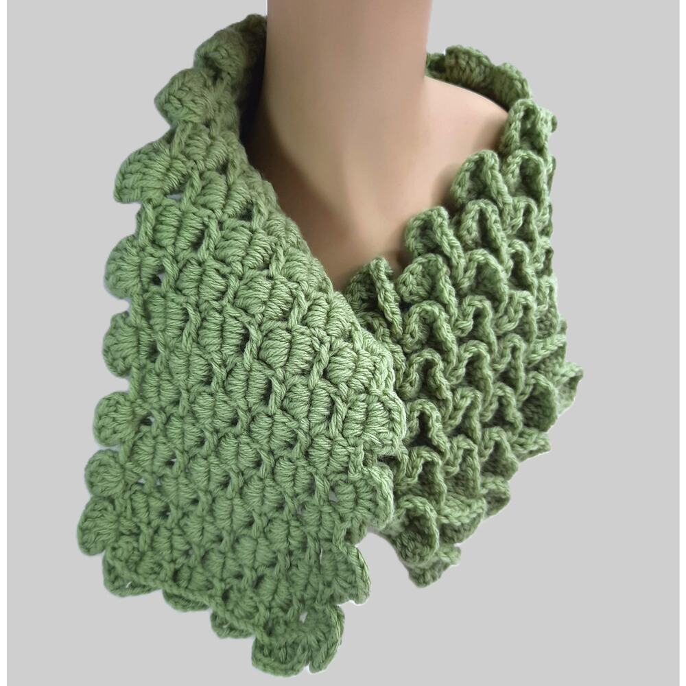 Handmade Dragon Scale Cowl Olive Green Mermaid Crochet Scarf Crocodile Stitch - Picture 5 of 10